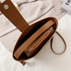 Minimalist Shoulder Bag with Purse for Work