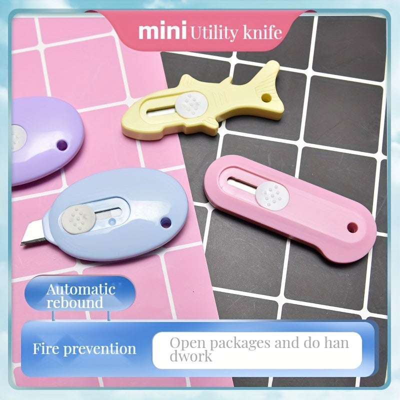 Small Fish Mini Pocket A and Utility Tool for Box Opening