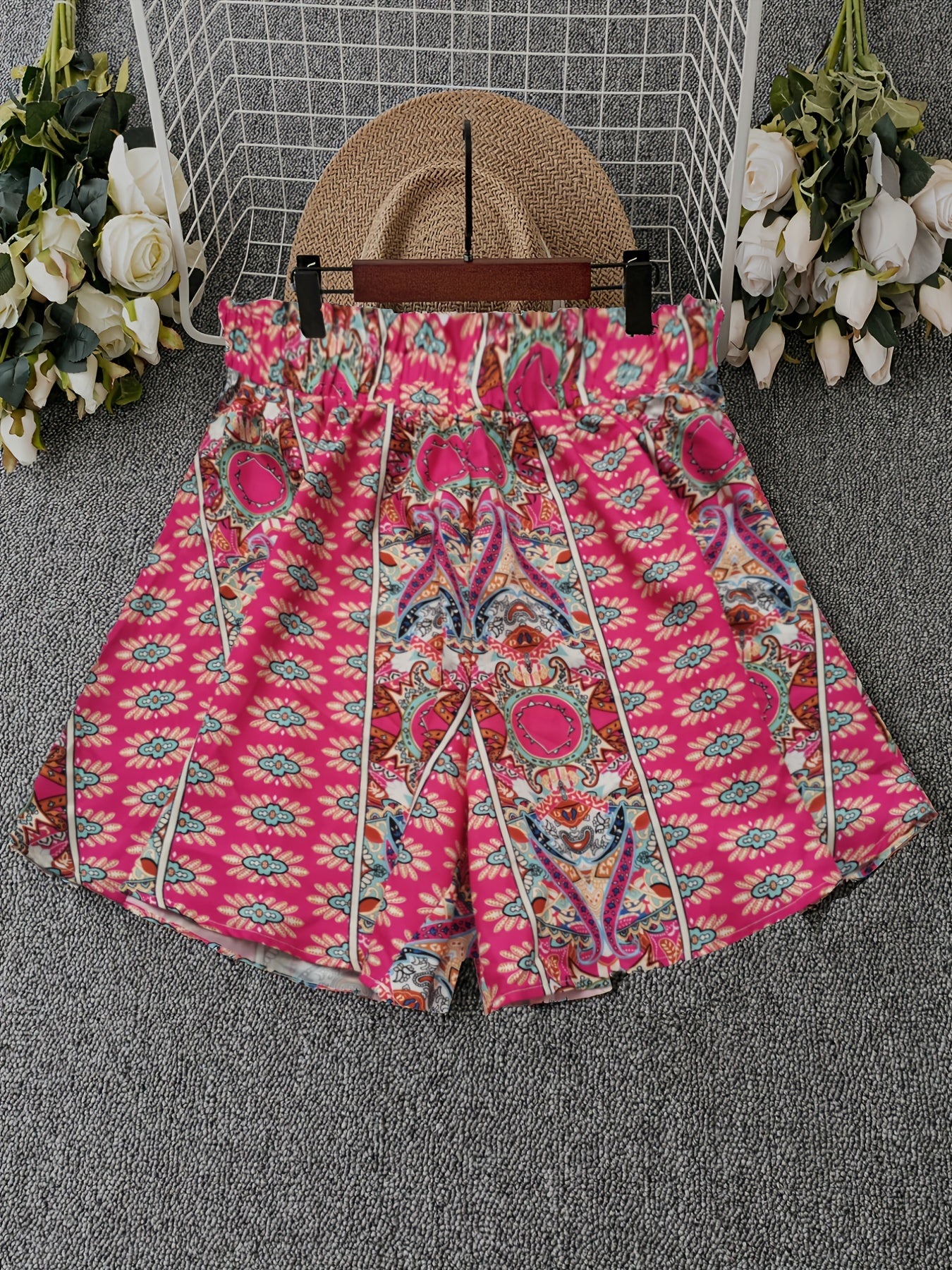  Allover Floral Print High Rise Elastic Loose Shorts