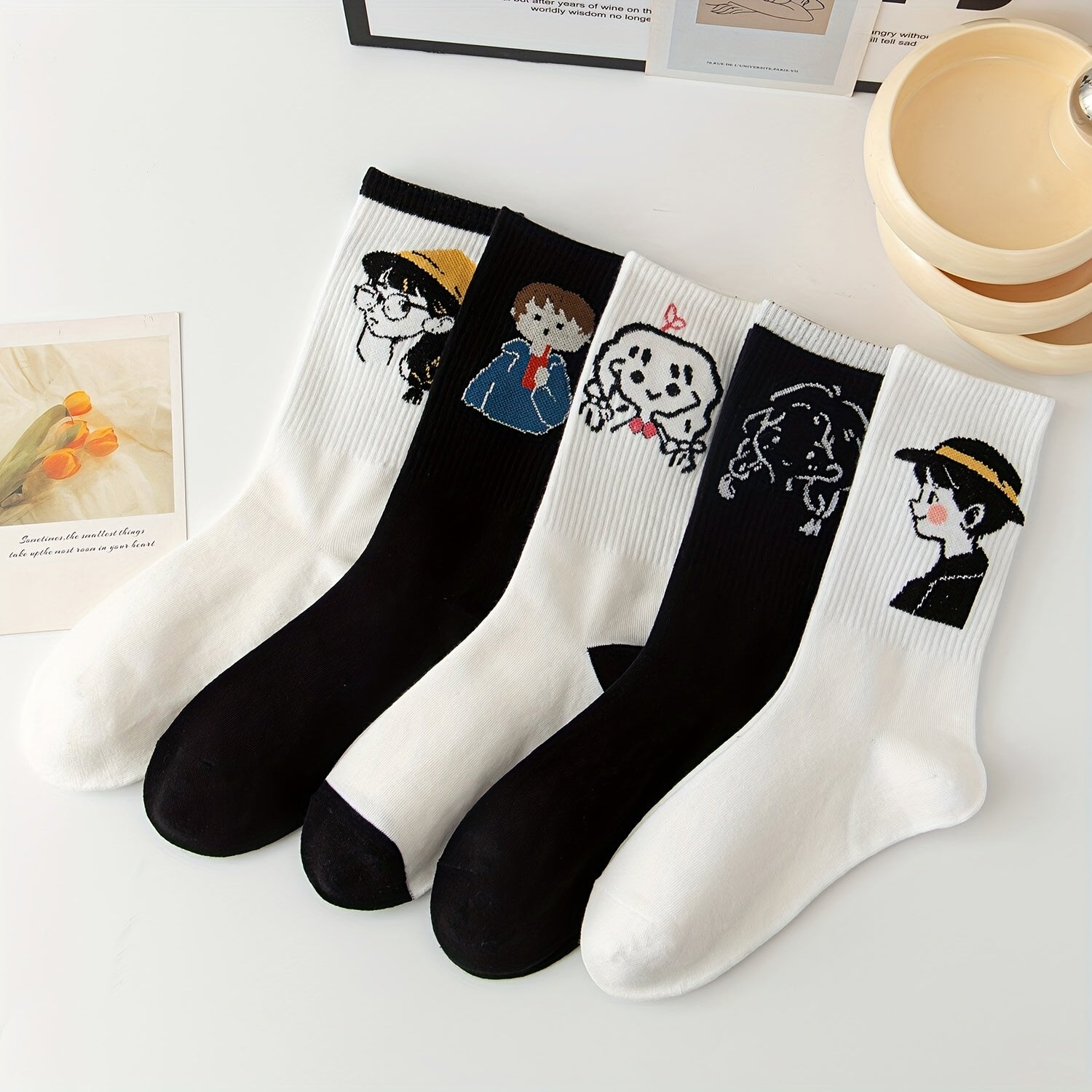 5 Pairs Cartoon Print Socks Comfy & Mid Tube Women's Stockings