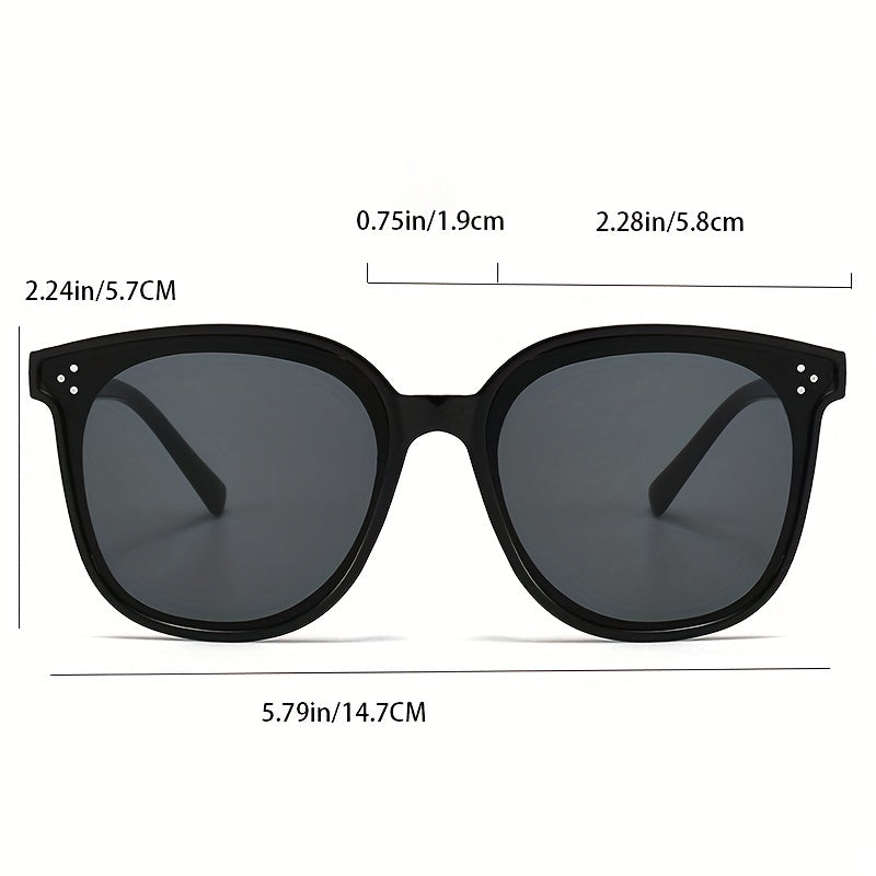 Vintage UV Protection Sunglasses for Men and Women