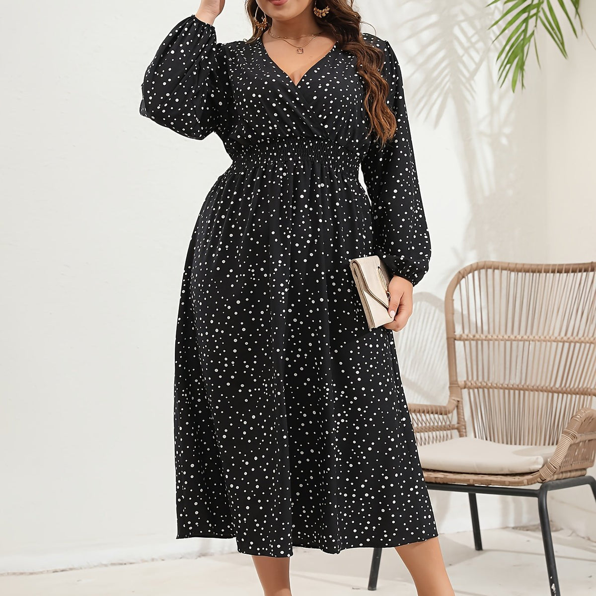  Dot Print Lantern Sleeve V Neck Midi Dress