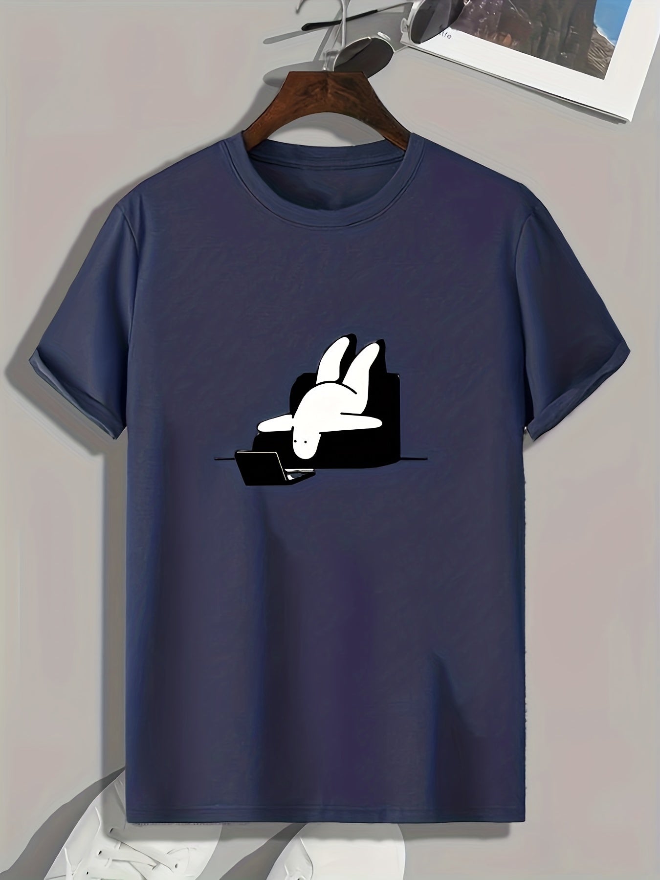 Cartoon Print Men's Graphic T-shirt for Summer