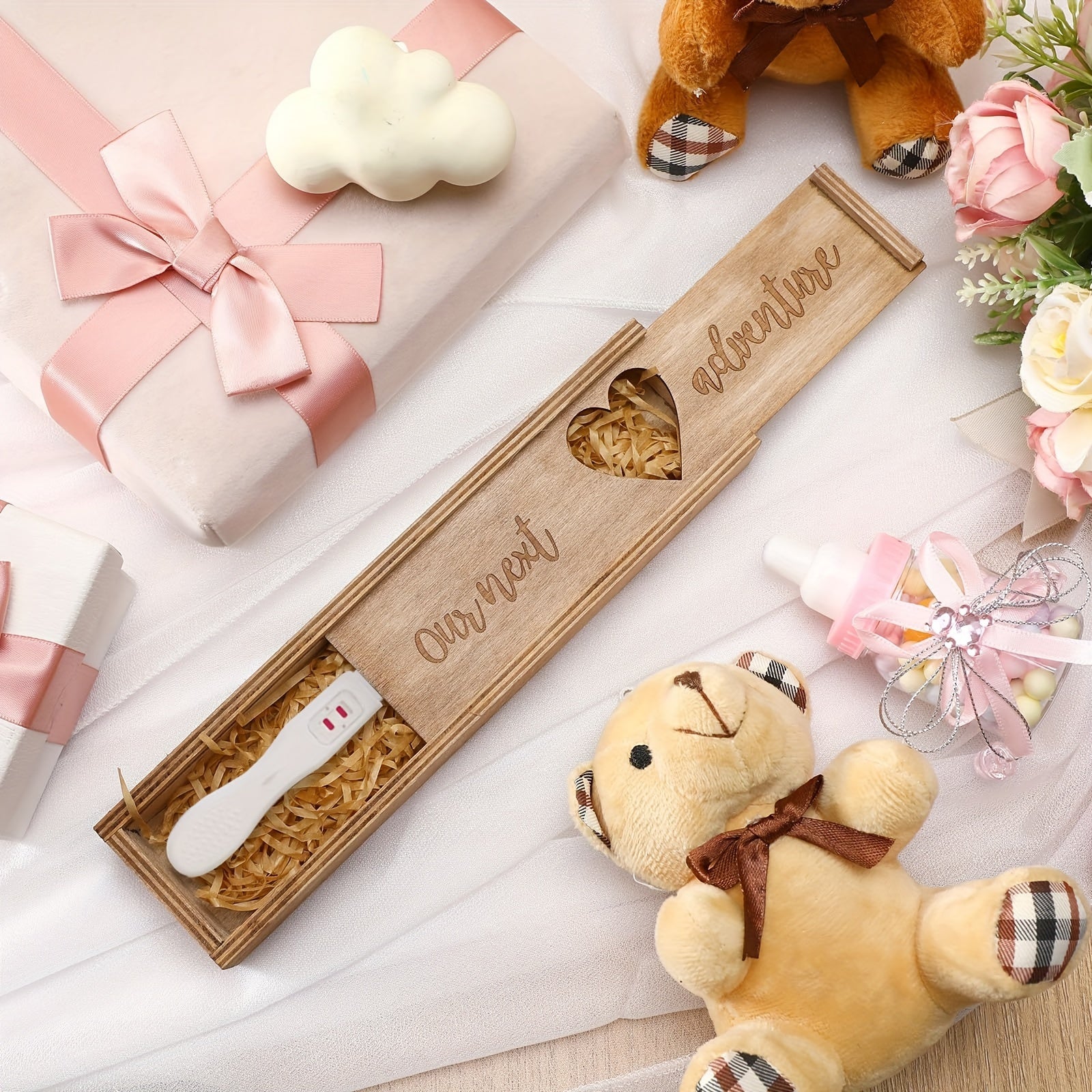 Yuebaaf Wooden Pregnancy Announcement Keepsake Box Light Brown