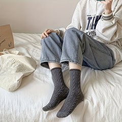 4 Pairs College Style Striped Textured Socks Women's Stockings