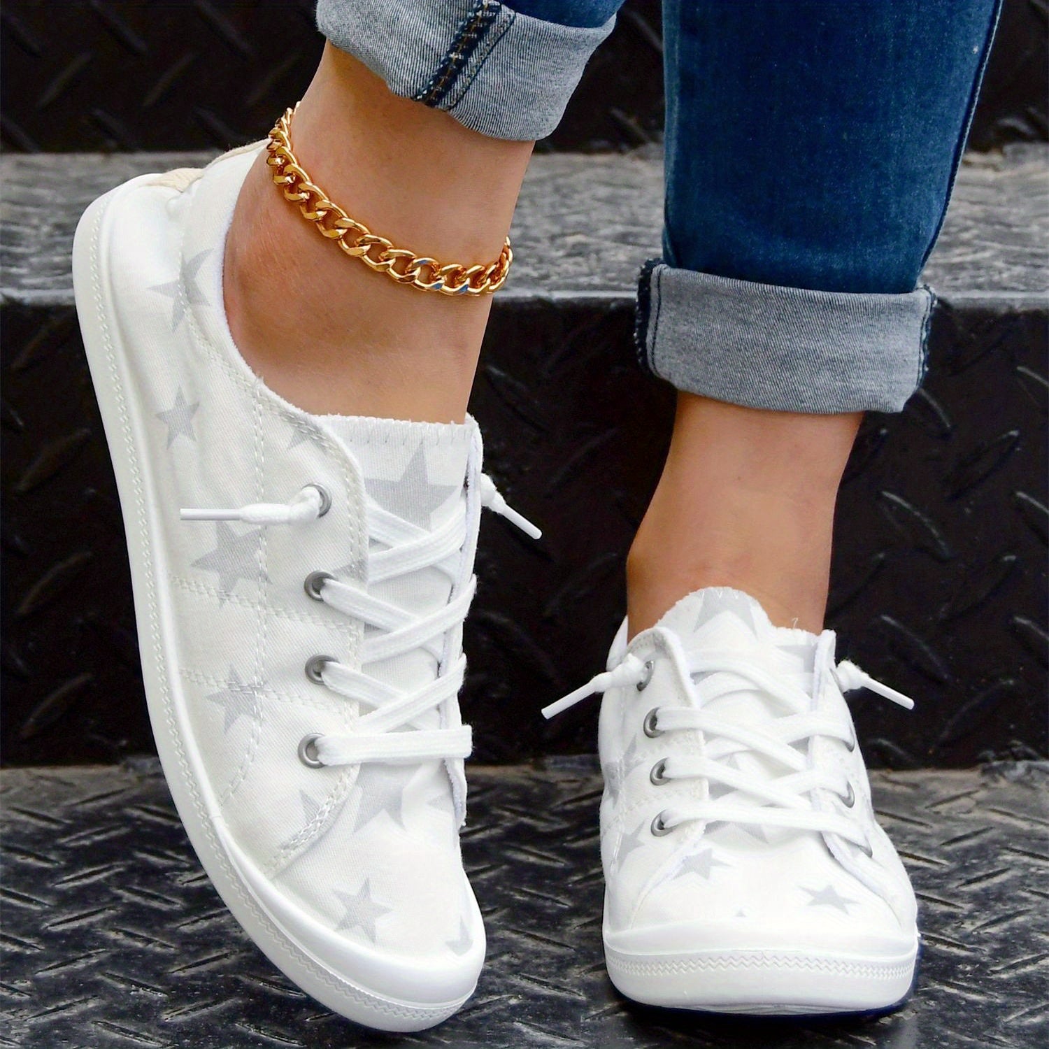 Women's Star Printed Canvas Shoes Casual Lace Up Low Top Sneakers