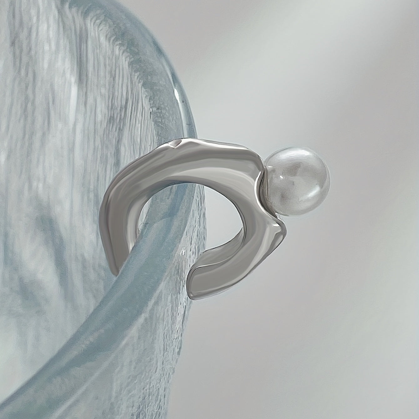 Faux Pearl Decor Ear Cuff Minimalist Style Jewelry