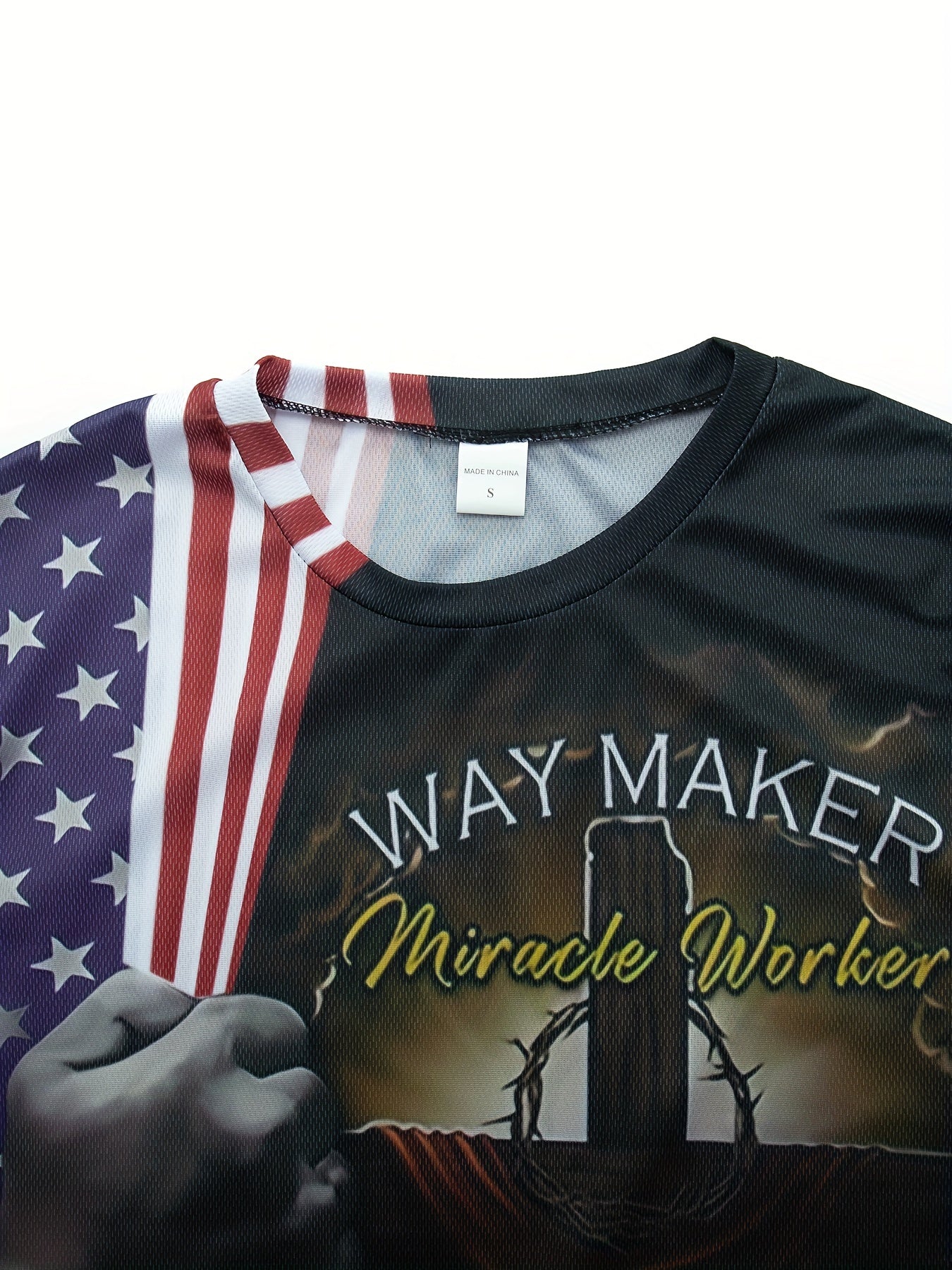 Men's American Flag Print T-Shirt for Sports & Workouts