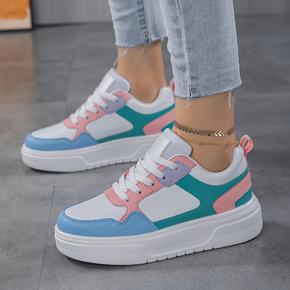 Women's Faux Leather Chunky Sneakers for Outdoor Sports