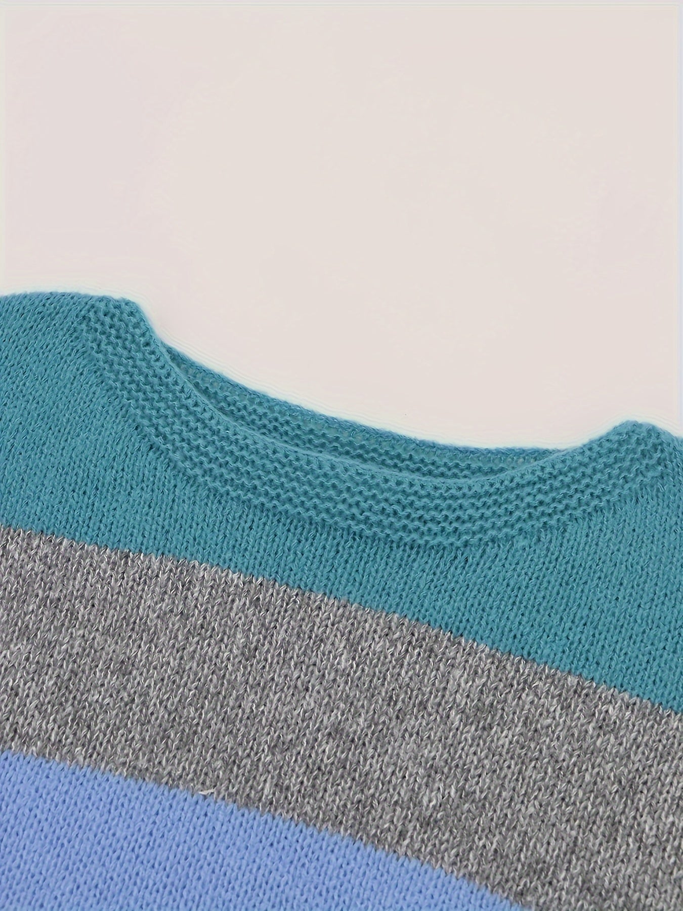 Colorblock Round Neck Sweater