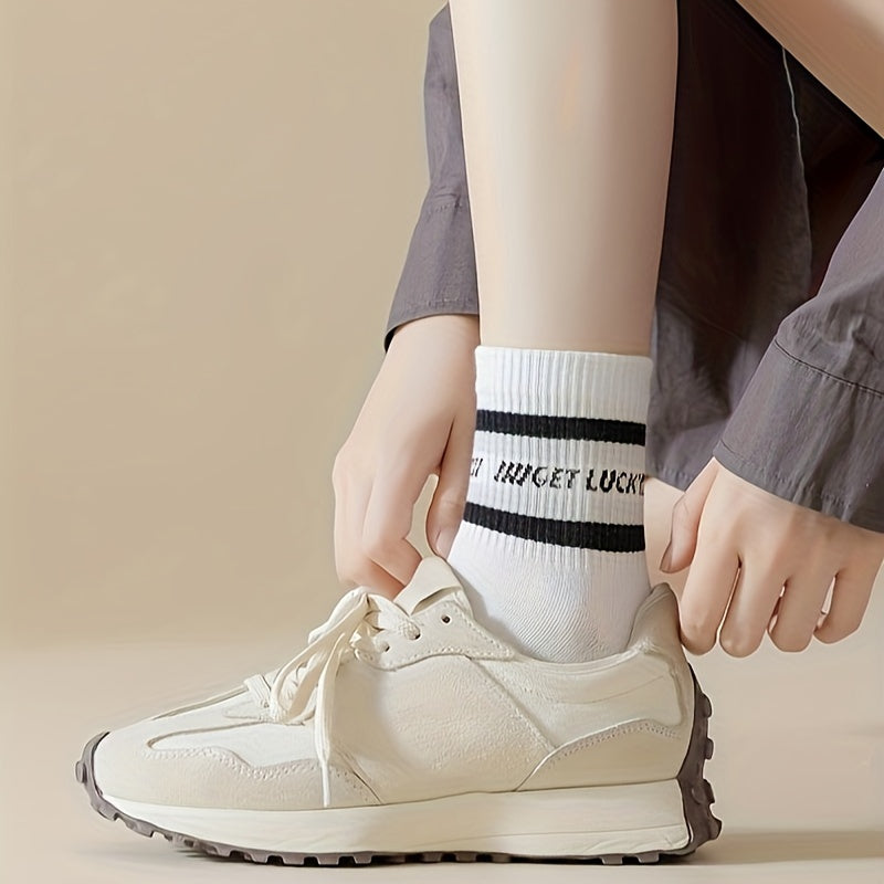 5 Pairs Letter & Striped Print Socks Comfy & Breathable Women's Stockings