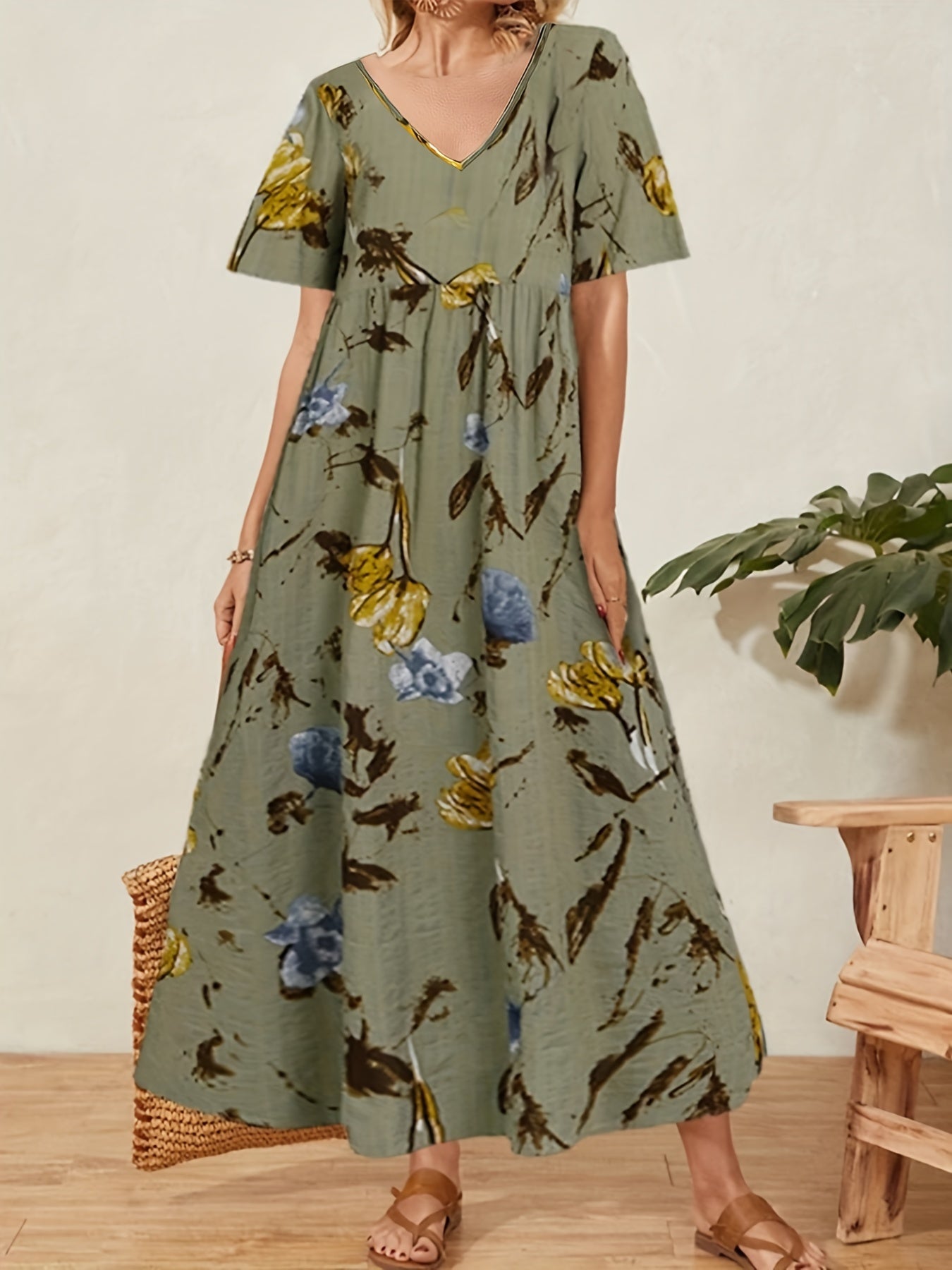  Floral Print V-Neck High Waist Dress