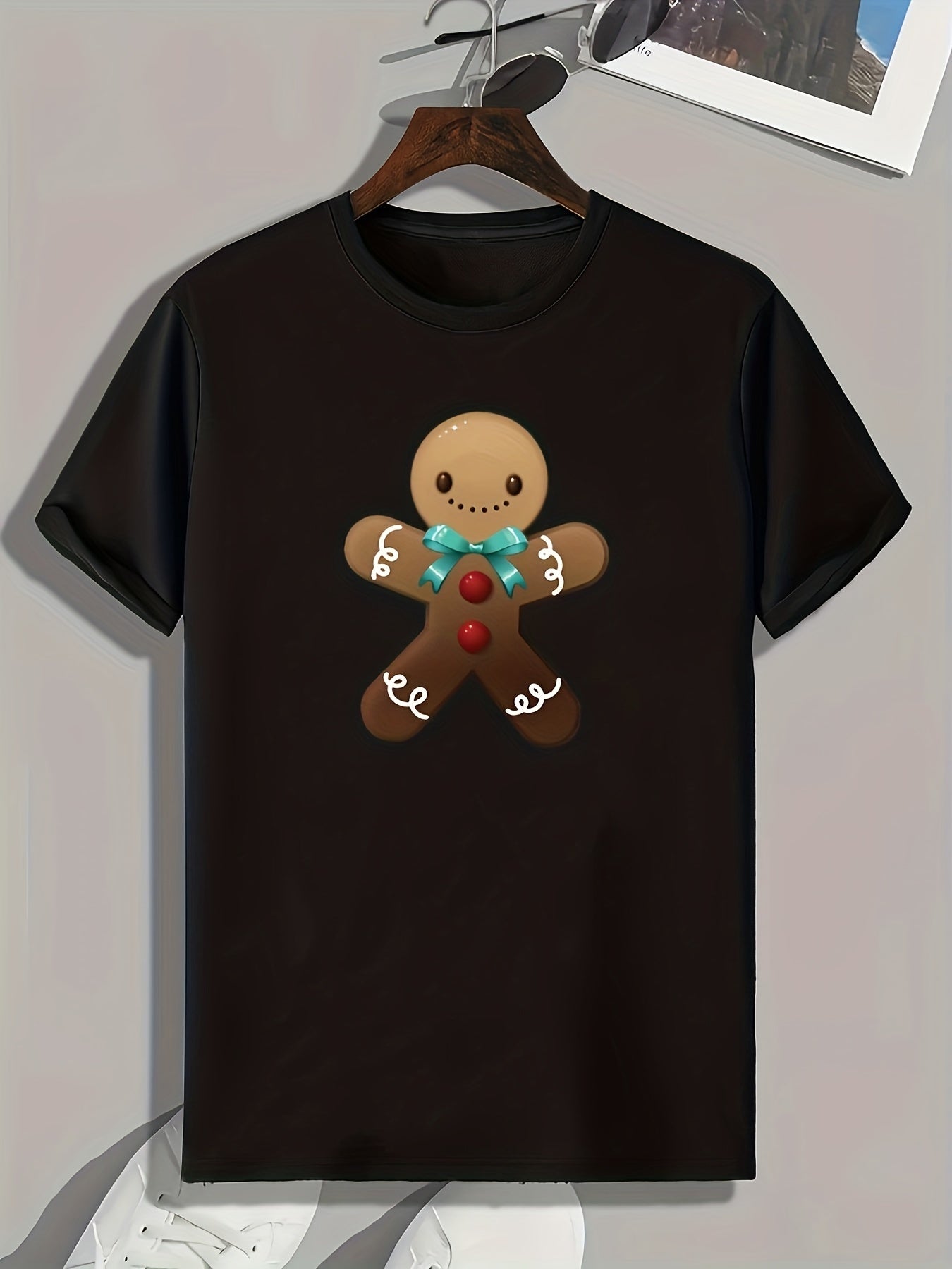 Gingerbread Man Print Men's Graphic T shirt Casual Tees For Summer