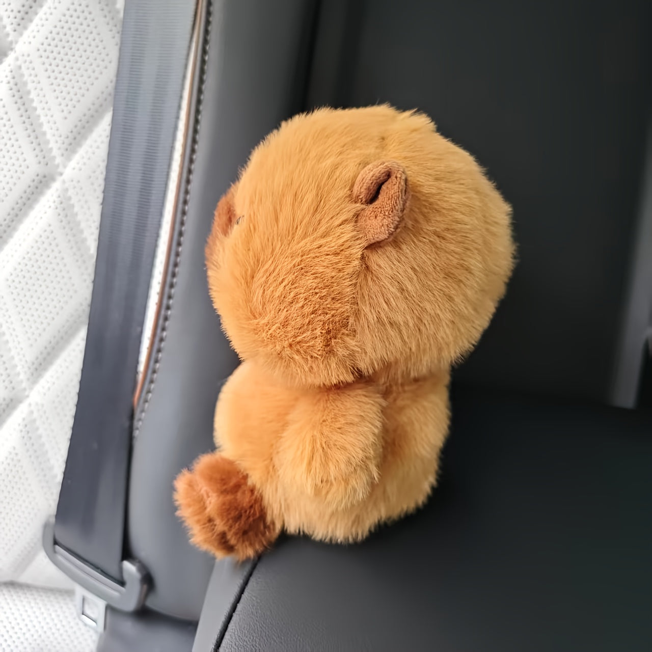 Xiangdundun Capybara Plush Doll with Fragrance Soft Cuddly Animal Stuffed