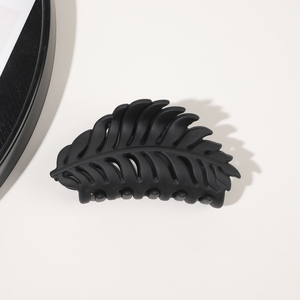 Matte Leaf Hollow Hair Claw Clip Strong Hold Grip Hair Jaw Clip For Thick Hair