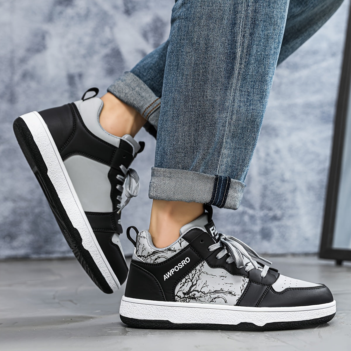 Men's Non-Slip Lace Up Skate Shoes for Outdoor Activities