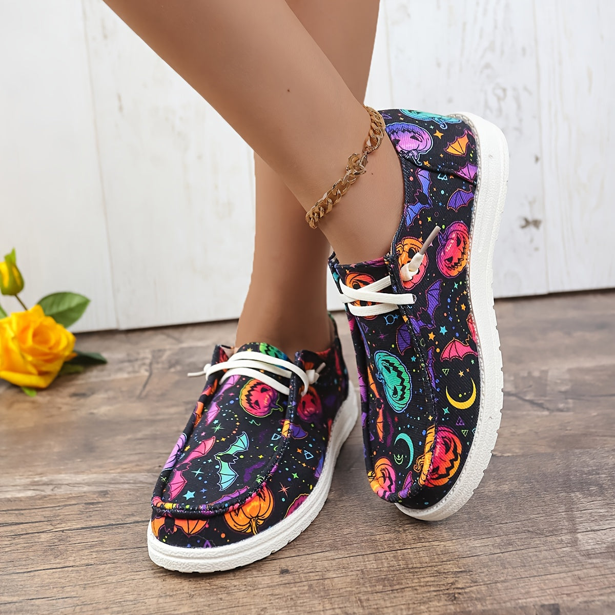 Women's Halloween Bat & Pumpkin Print Shoes Lace Up Canvas Low Top Sneakers