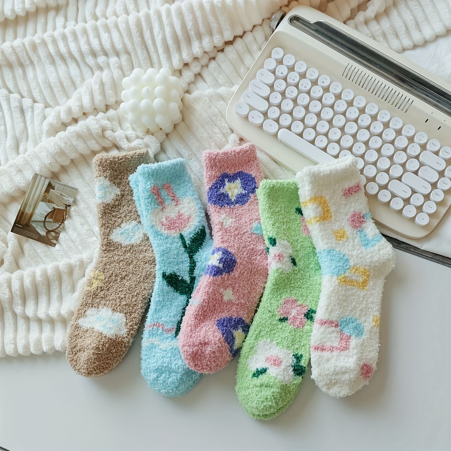 Floral Pattern Plush Socks Soft & Comfy Mid Tube Stockings