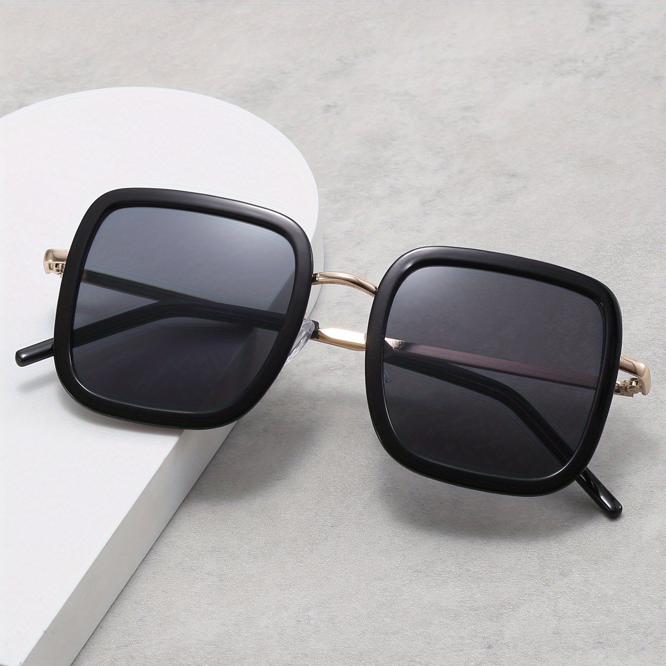 Square Sunglasses Anti Glare UV400 Sun Shades Metal Glasses for Driving