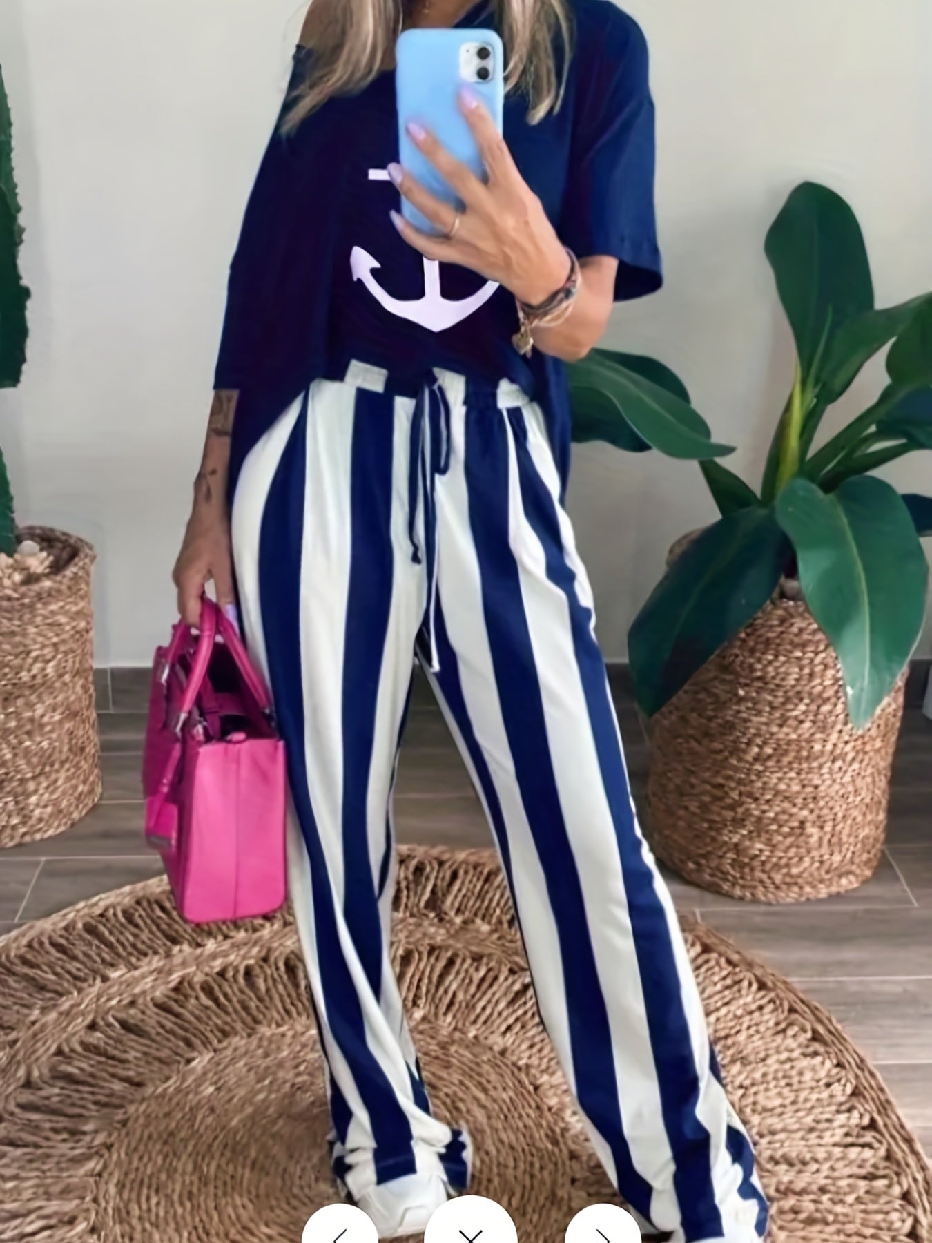  Anchor Print Crew Neck Tee & Striped Pants Outfits