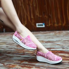Women's Floral Lace Slip On Walking Shoes Thick Sole Summer Casual Sneakers