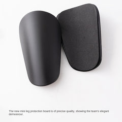 Soccer Leg Pads Reduce Vibrations and Injuries