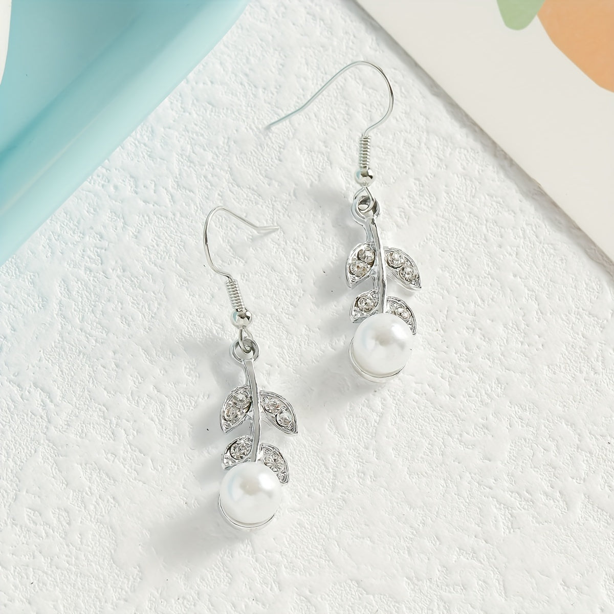 Silvery Leaf Rhinestone Faux Pearl Pendant Earrings Sexy Style