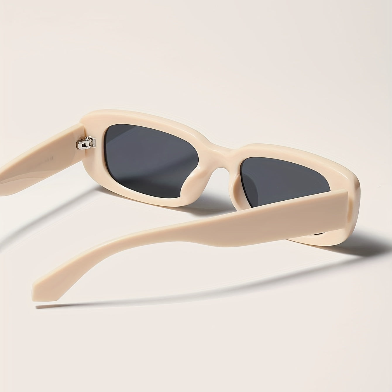 Retro Vintage Square Sunglasses UV400