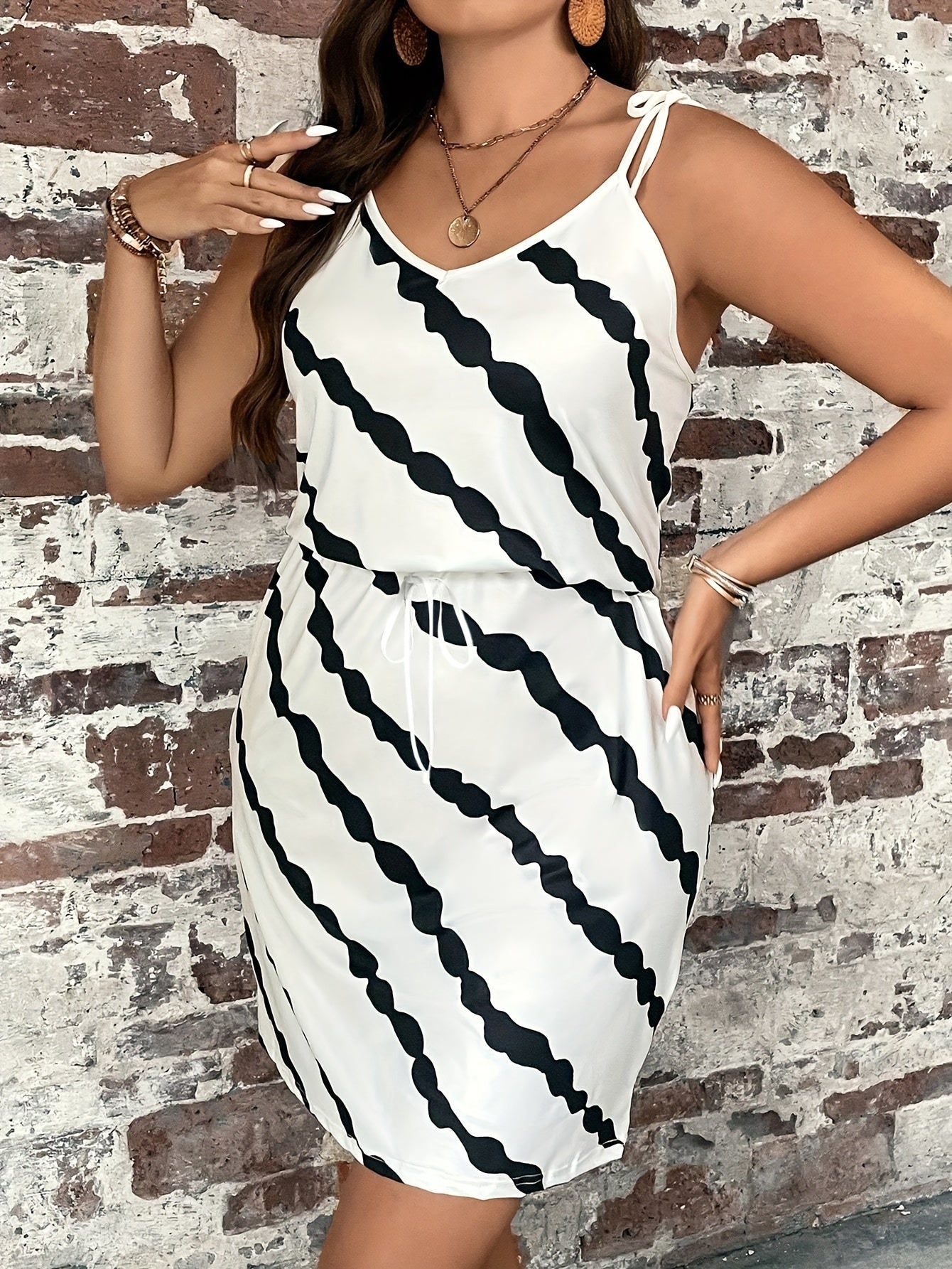  Women's Stripe Print Tie Shoulder Round Neck Cami Dress