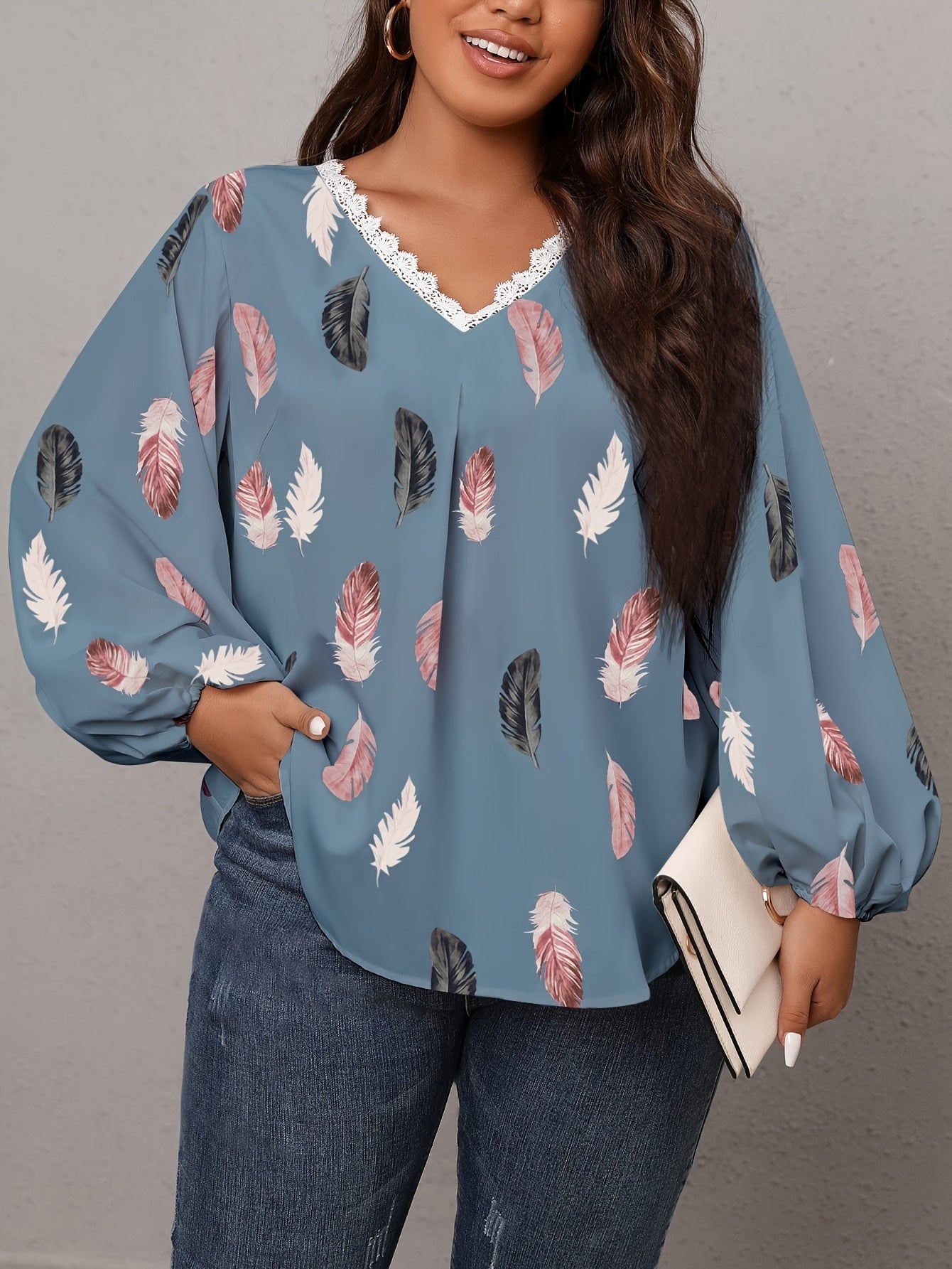  Feather Print Lace Trim V Neck Top