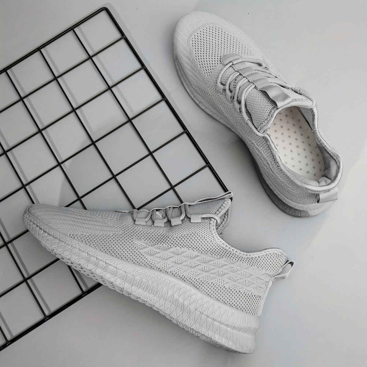 Men's Breathable Lightweight Casual Shoes Non Slip Sneakers