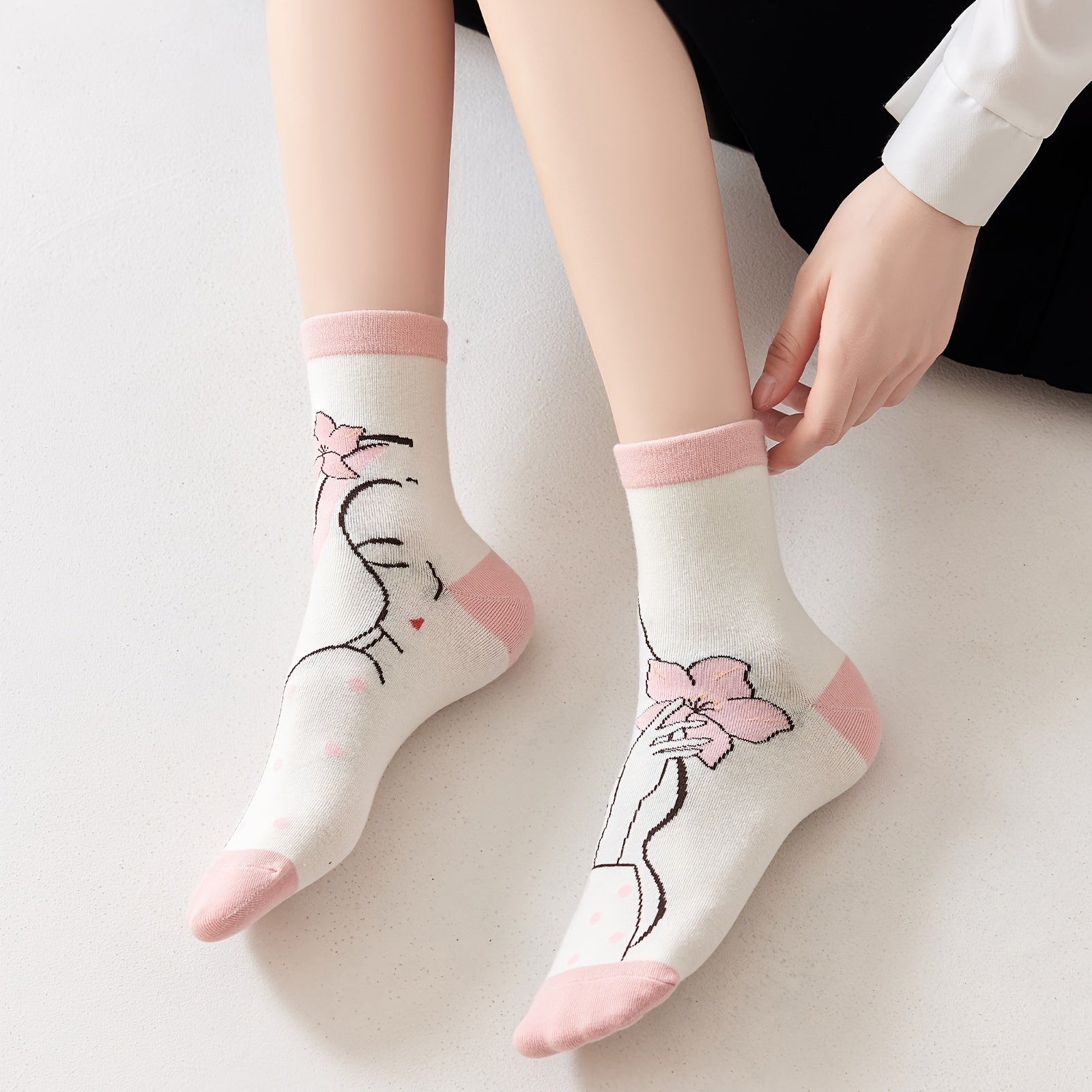 Funny Pattern Mid Tube Socks For Sports Skateboard Women's Socks