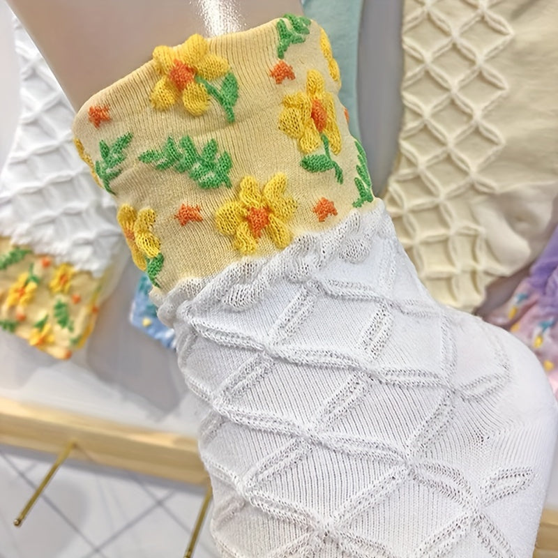 4 Pairs Women's Socks - Floral & Argyle Textured