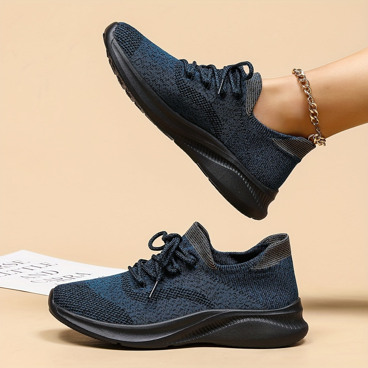 Women's Breathable Woven Sneakers Lightweight Lace Up Shoes