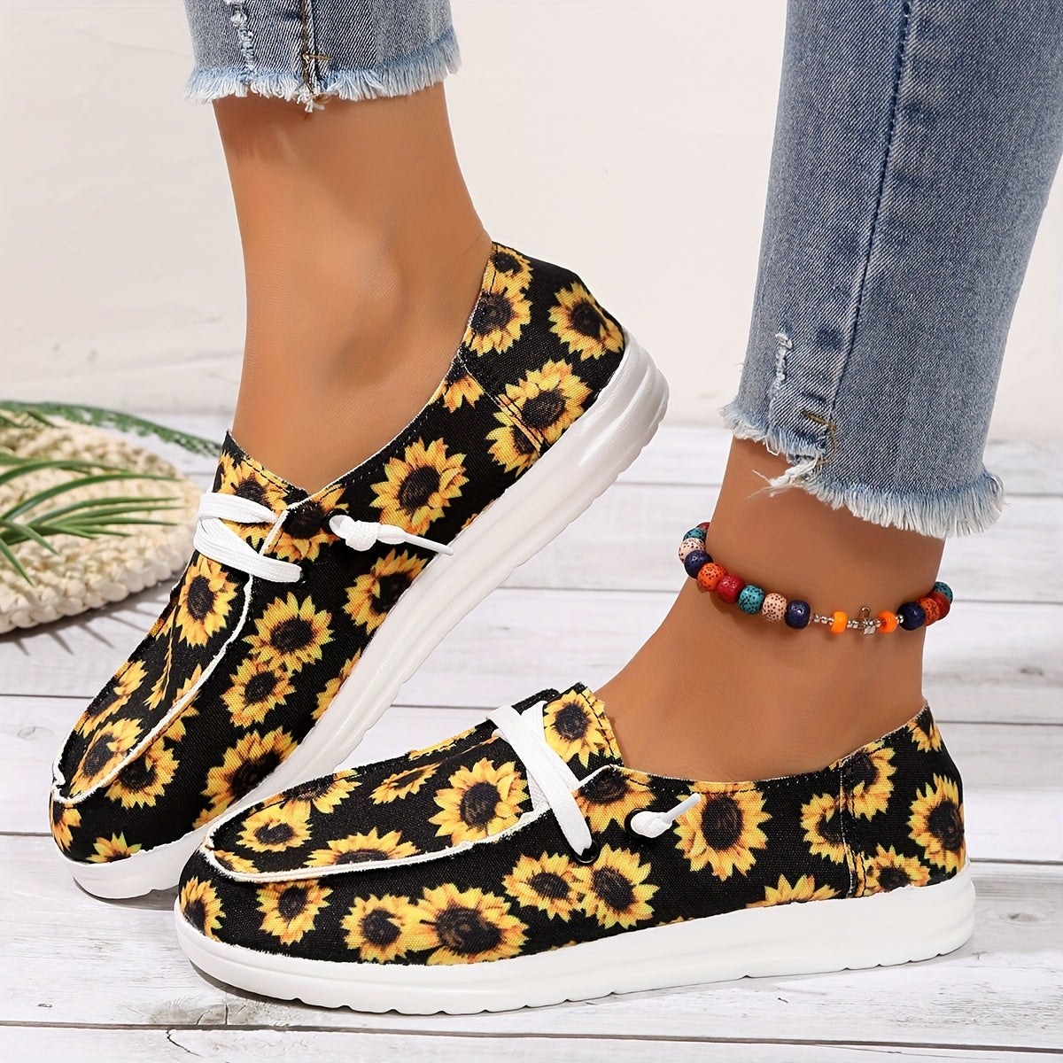 Women's Sunflower Flat Canvas Shoes Lightweight Lace Up Loafers