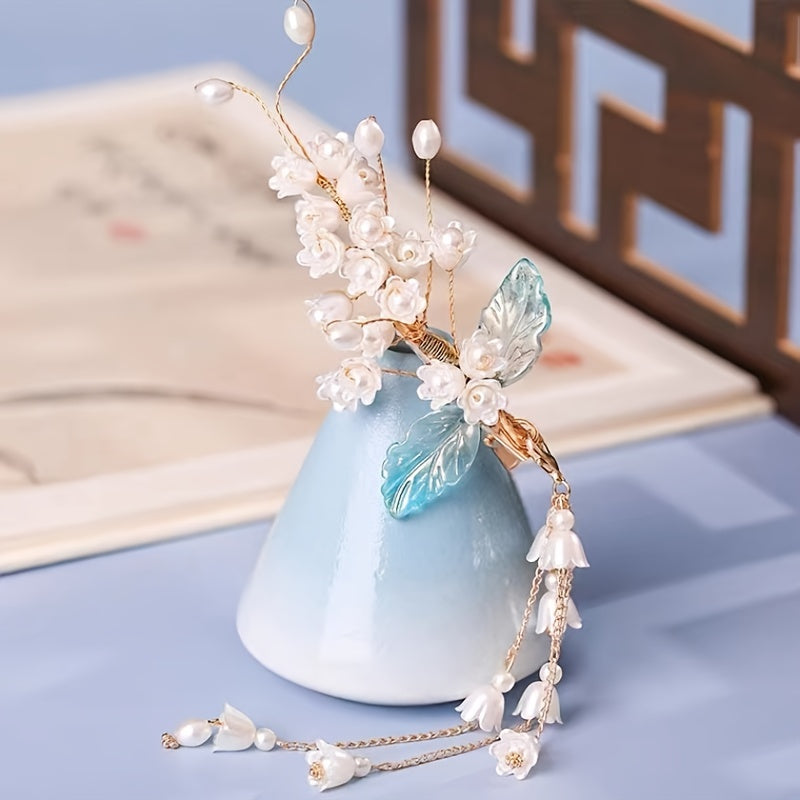 Vintage Chinese Style Hanfu Hairpin with Faux Pearl Flower Leaf