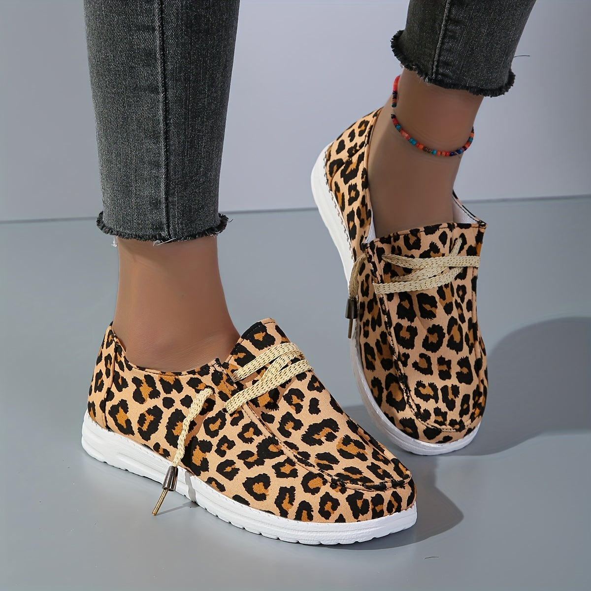 Leopard Print Canvas Shoes Lightweight Lace Up Walking Shoes