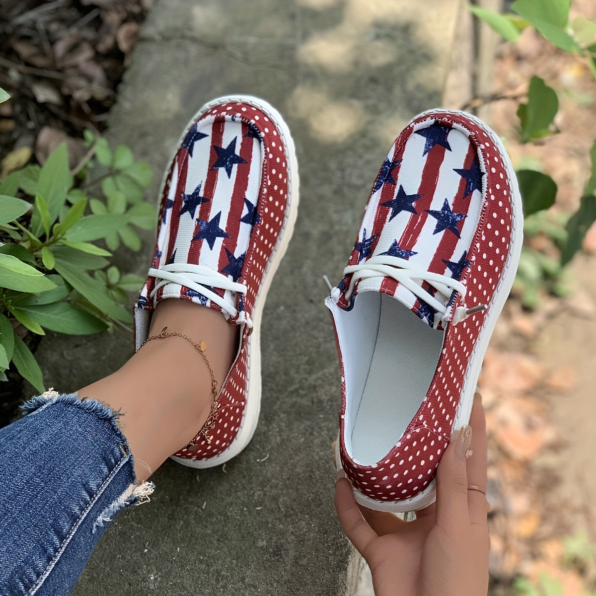 Women's Star & Striped Print Canvas Shoes Casual Lace Up Outdoor Sneakers