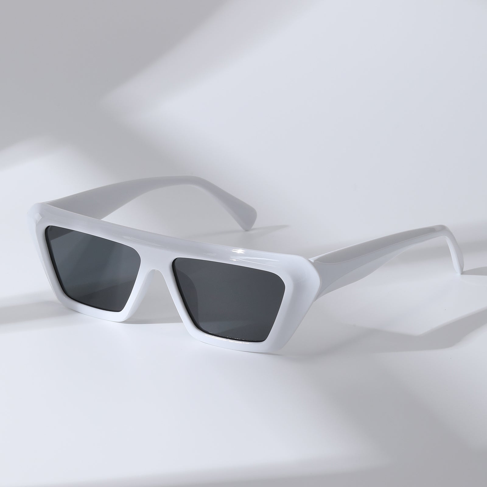 Cat Eye Sunglasses Gradient for Women Men Outdoor Sunshade Square Glasses