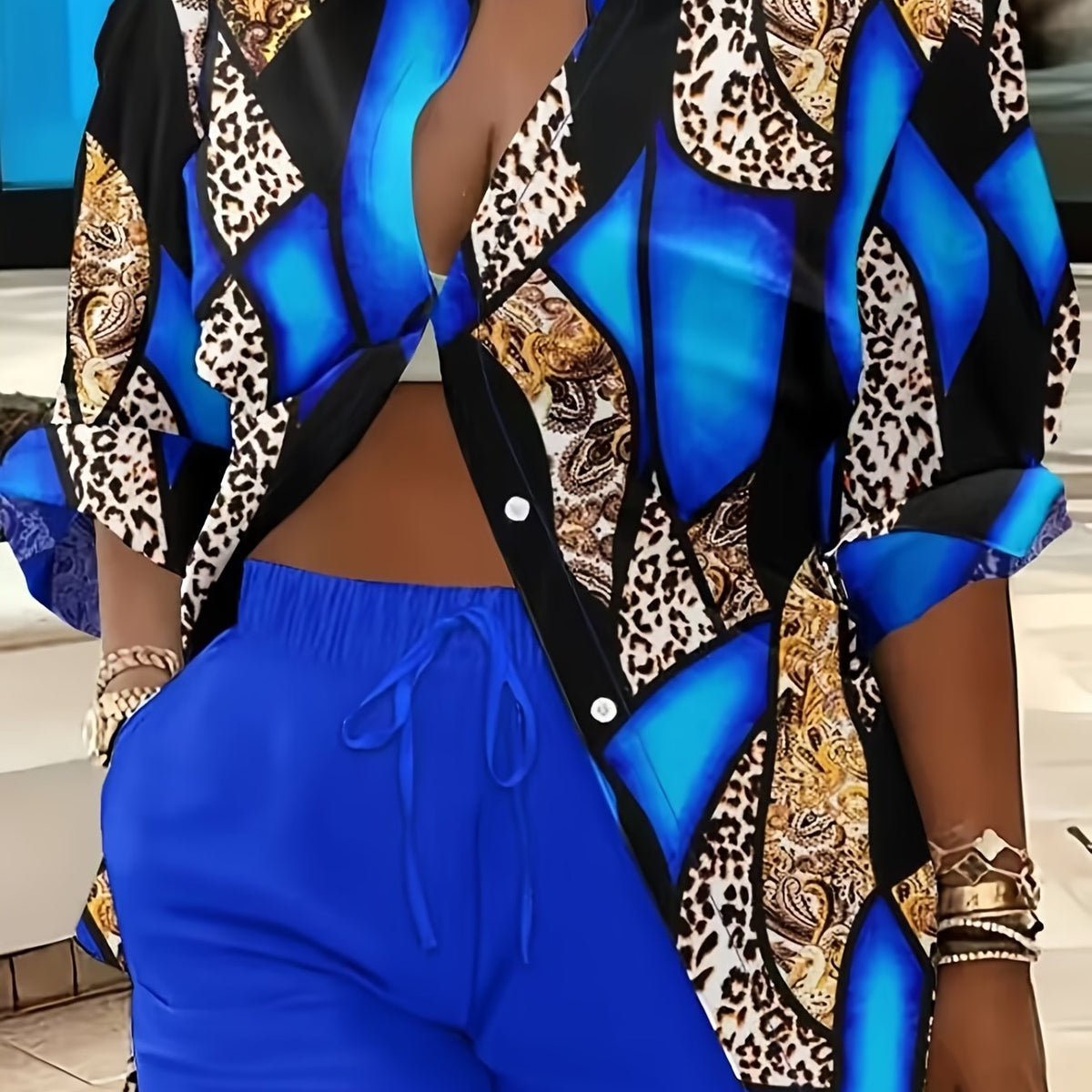  Colorblock Leopard Print Blouse & Shorts 2 Piece Set