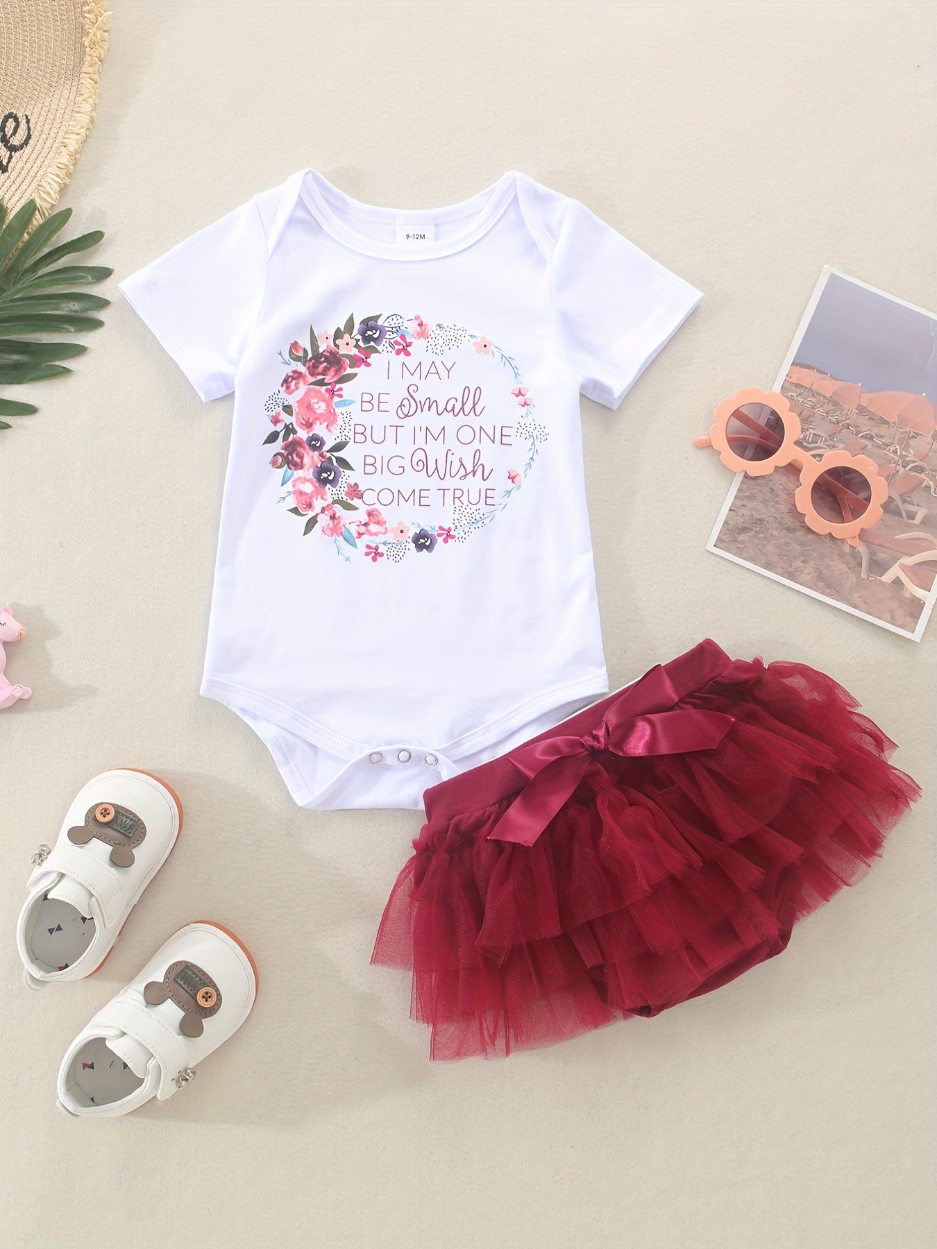 2pcs Baby Girls Floral Print Onesie & Shorts Set