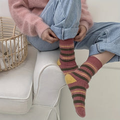 3 Pairs Colorblock Striped Socks - Women's Mid Tube Stockings