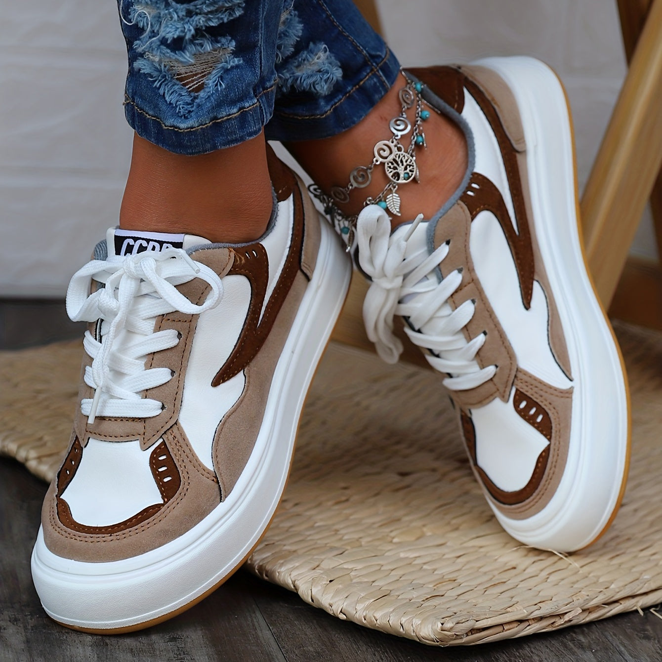 Women's Colorblock Skate Shoes Lace Up Outdoor Sneakers