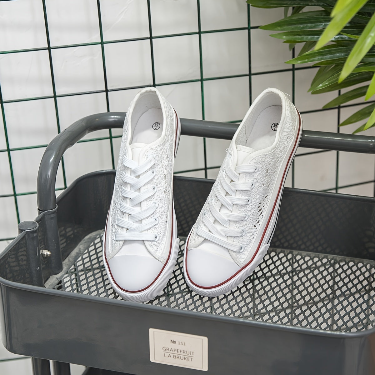 Women's Hollow Out Low Top Sneakers Lace Up Canvas Casual Walking Shoes