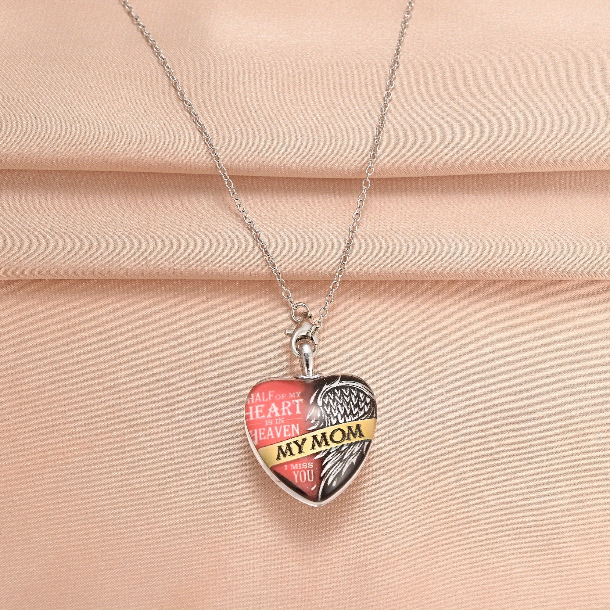Heart Shaped Crystal Pendant Necklace With Mom Letter Necklace