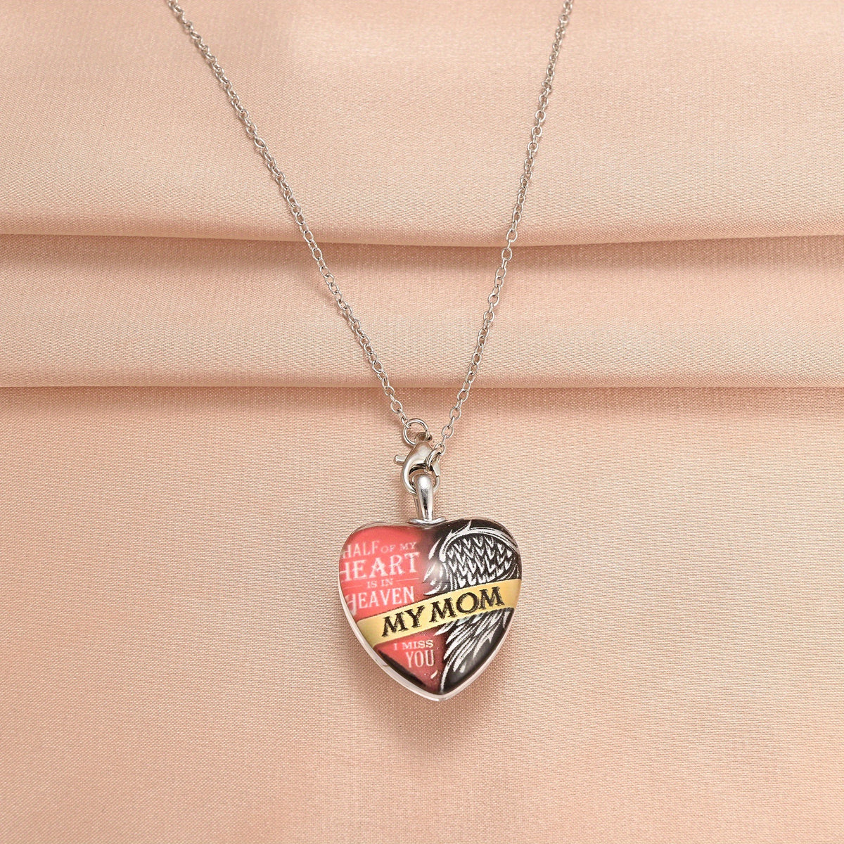 Heart Shaped Crystal Pendant Necklace With Mom Letter Necklace