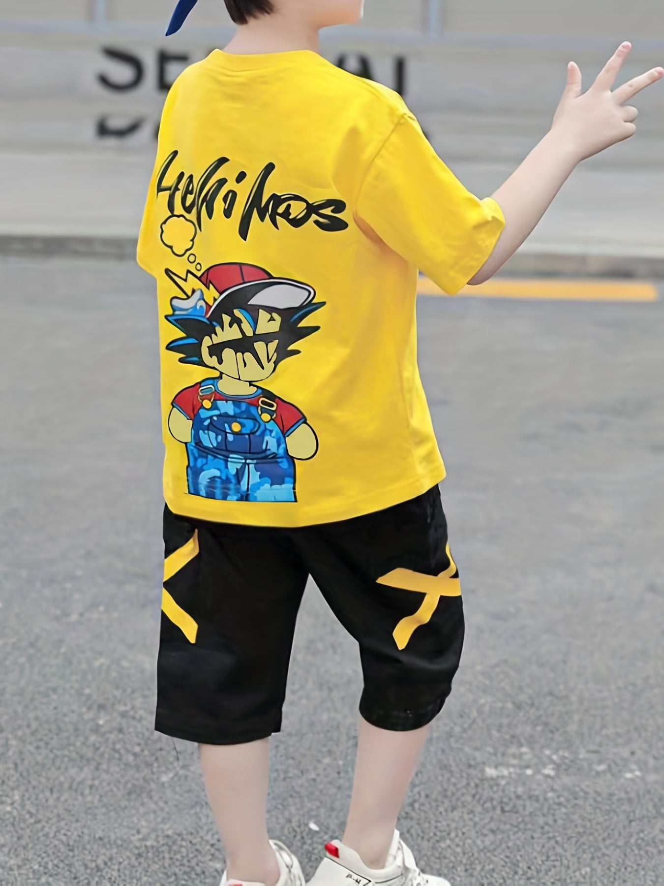 Boys Cartoon & Letter TShirt Set Round Neck Tees Top & Elastic Waist Shorts