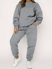 Plus Size Checkered Crew Neck Pullover & Joggers Set