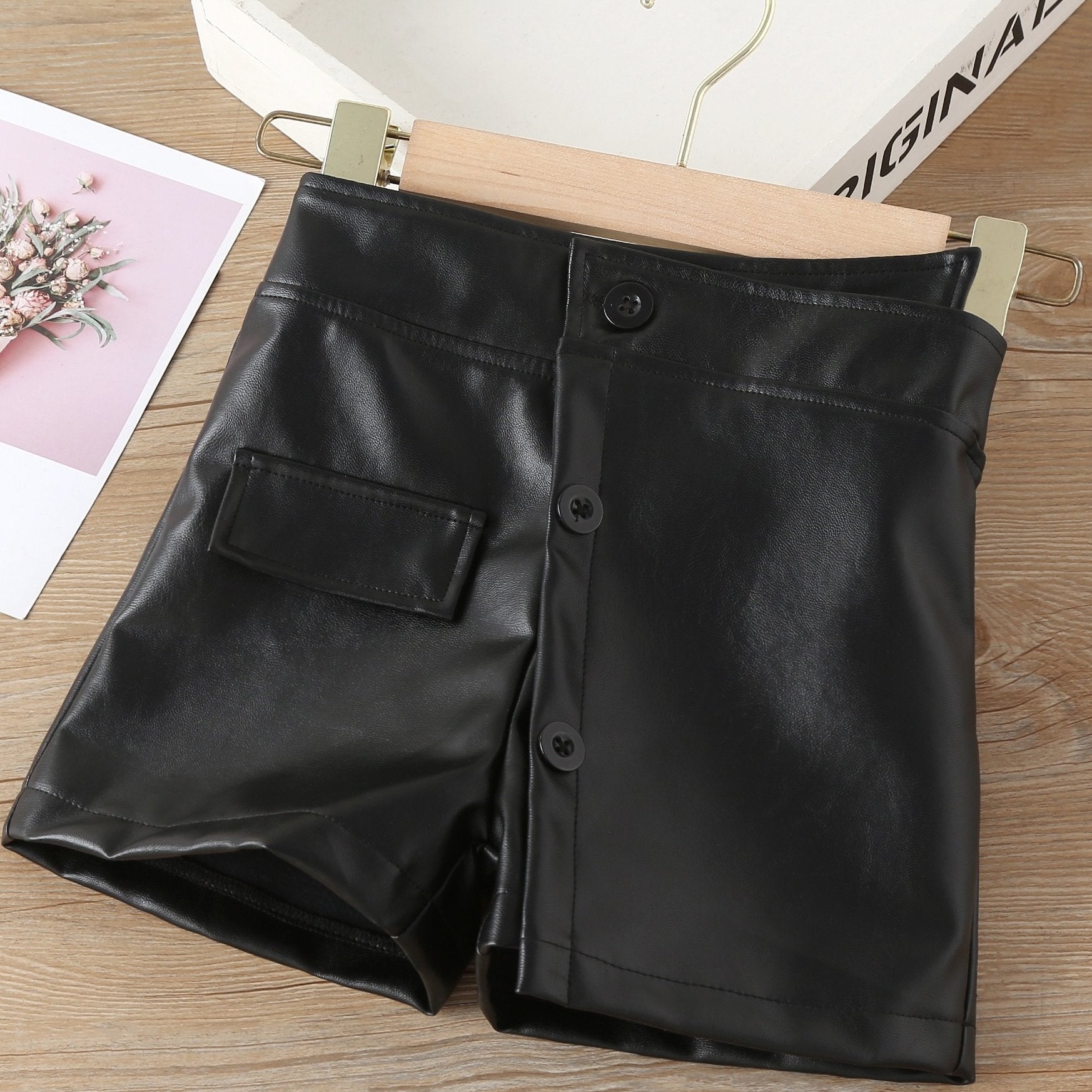 Girls PU Leather Patched Pocket Shorts Winter Clothes
