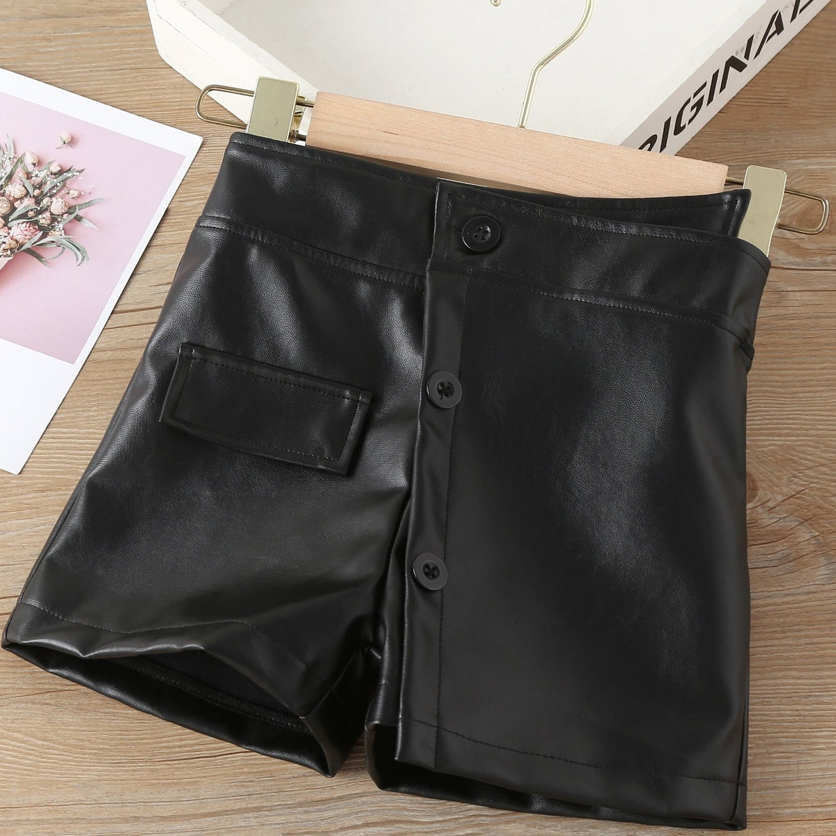 Girls PU Leather Patched Pocket Shorts Winter Clothes